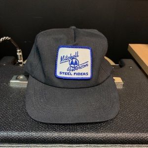 Vintage Snapback Hat - Black - Very good condition